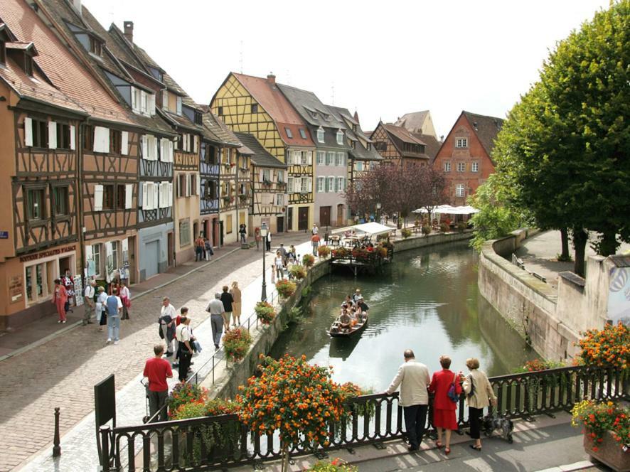 Au Buisson De Roses Apartamento Colmar Exterior foto